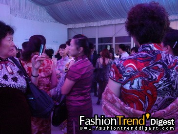 �������Ϻ�ʱװ�ܺ�̨