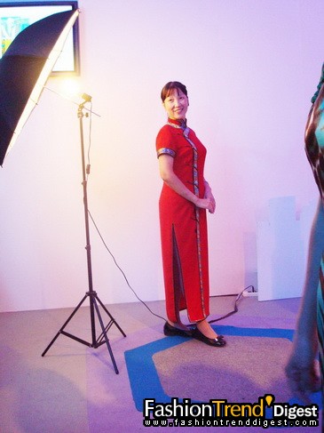 �������Ϻ�ʱװ�ܺ�̨