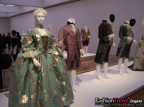 服装的装饰性展区 