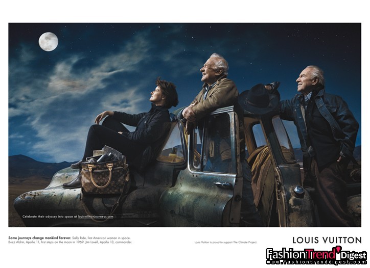 6月1日：Louis Vuitton最新的广告拍摄的是宇航员Sally Ride、Buzz Aldrin和Jim Lovell以纪念人类登月40年。图为Louis Vuitton这次的核心广告。 