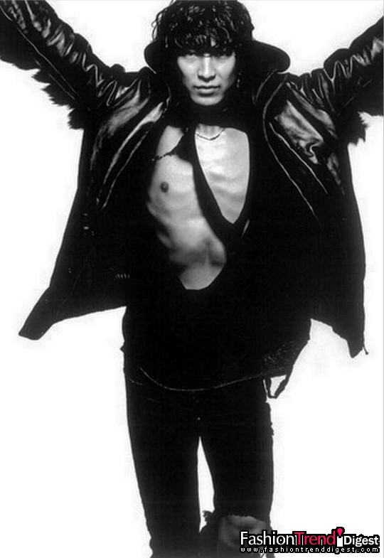 7月21日：CFDA迎来31 位新成员，包括Alexander Wang、Jason Wu和Olsen姐妹等。图为Alexander Wang。 