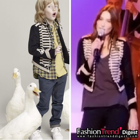 10月22日：Stella McCartney 正式推出她为Gap设计的GapKids系列。该系列也得到了众多成年人的喜爱，连法国第一夫人Carla Bruni也没有放过。 
