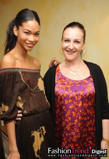 11月17日：Sophie Theallet 赢得了CFDA/Vogue时尚大奖。图为Chanel Iman和Sophie Theallet。 