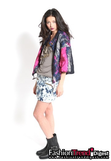 4月16日：Rachel Roy为Macy's设计低端服饰，该系列名为Rachel Rachel Roy，售价在$59到$299。图为其中一款服饰。 