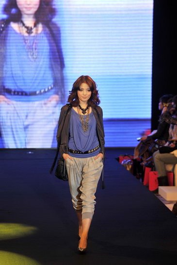 ��ʱ�г���ʢ��2010�Ϻ�