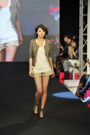 ��ʱ�г���ʢ��2010�Ϻ�