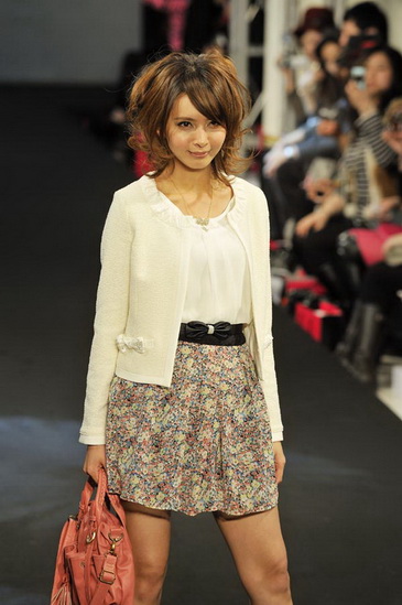 ��ʱ�г���ʢ��2010�Ϻ�