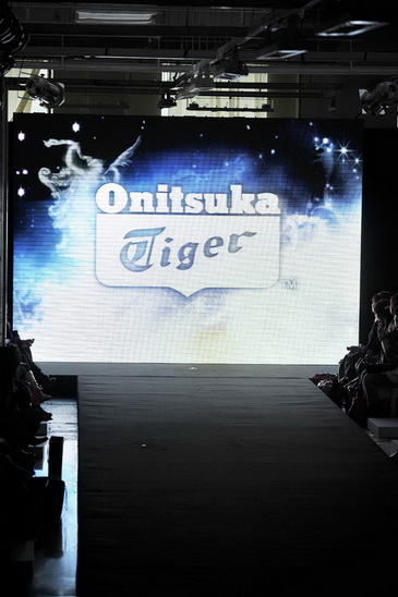 ��ʱ�г���ʢ��2010�Ϻ�