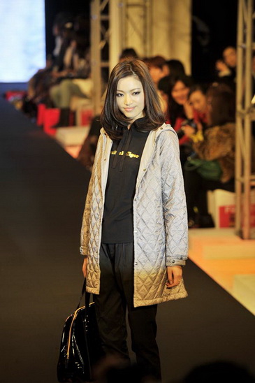 ��ʱ�г���ʢ��2010�Ϻ�