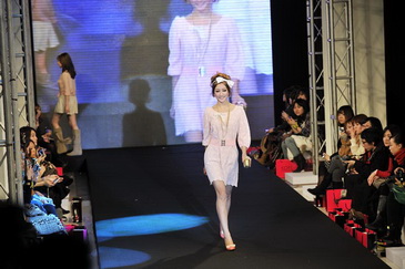 ��ʱ�г���ʢ��2010�Ϻ�