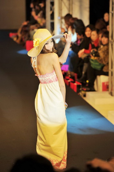 ��ʱ�г���ʢ��2010�Ϻ�