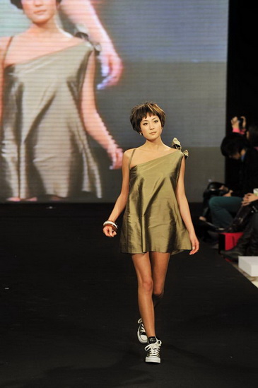 ��ʱ�г���ʢ��2010�Ϻ�