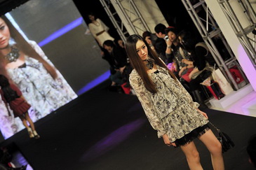 ��ʱ�г���ʢ��2010�Ϻ�