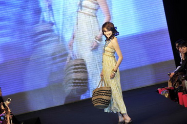 ��ʱ�г���ʢ��2010�Ϻ�