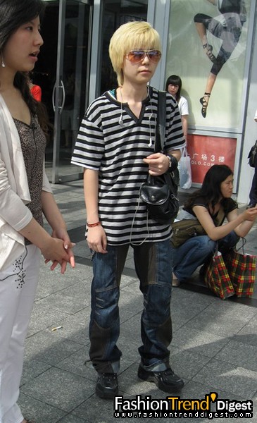 FTD�۳�+����Current TV=first�Ϻ���ͷ��Ƶ