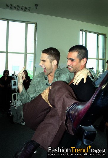 08����Emanuel Ungaro��װ�㳡��̨