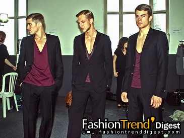 08����Emanuel Ungaro��װ�㳡��̨