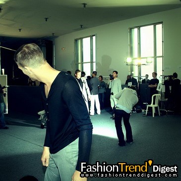 08����Emanuel Ungaro��װ�㳡��̨