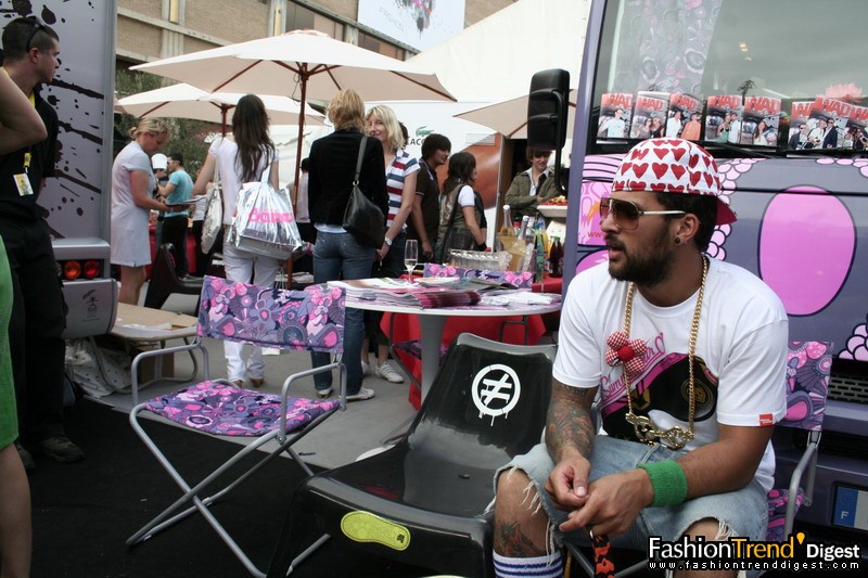 街头文化展示区：音乐会 