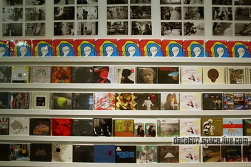 Shopping in Paris��COLETTE