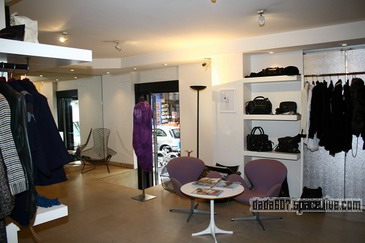 Shopping in Paris�� Maria Luisa