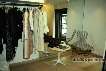 Shopping in Paris�� Maria Luisa