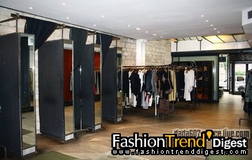 Shopping in Paris��L'Eclaireur