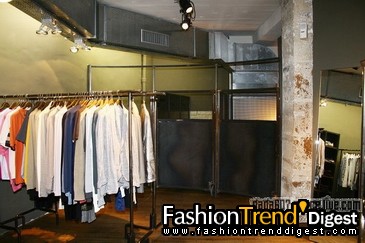 Shopping in Paris��L'Eclaireur