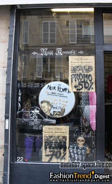 Shopping in Paris��noir kennedy