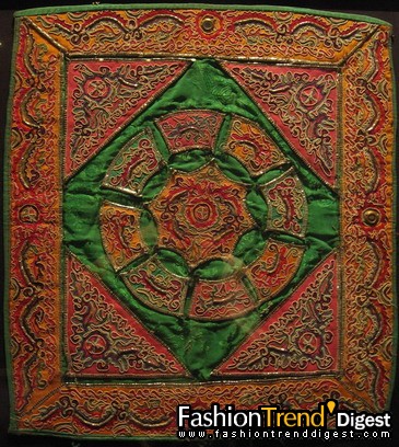 Hermès���������롱˿��չ