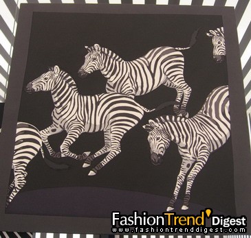 Hermès���������롱˿��չ