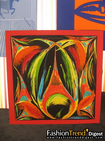 Hermès���������롱˿��չ