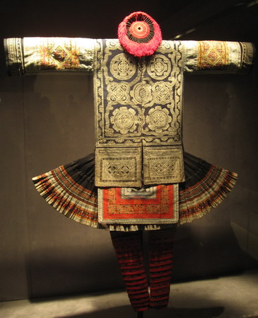 ������β�����϶�չ��