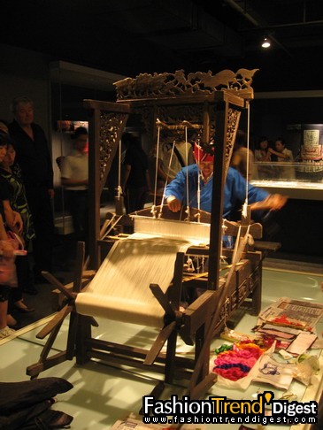 ������β�����϶�չ��