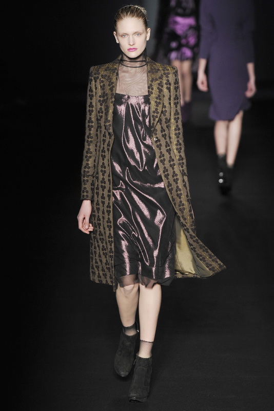 Alberta Ferretti 09�ﶬ����ͼƬ