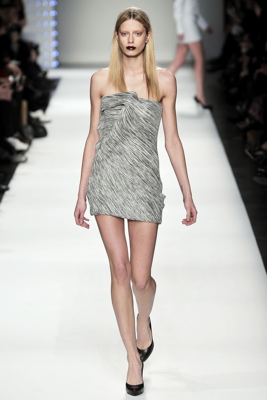 Hussein Chalayan 09�ﶬ����ͼƬ