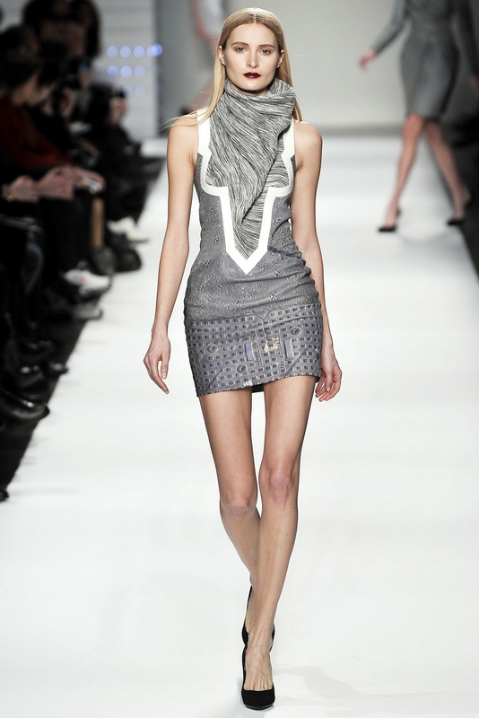 Hussein Chalayan 09�ﶬ����ͼƬ
