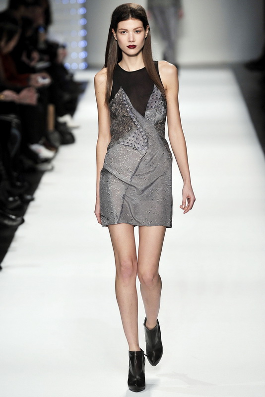 Hussein Chalayan 09�ﶬ����ͼƬ