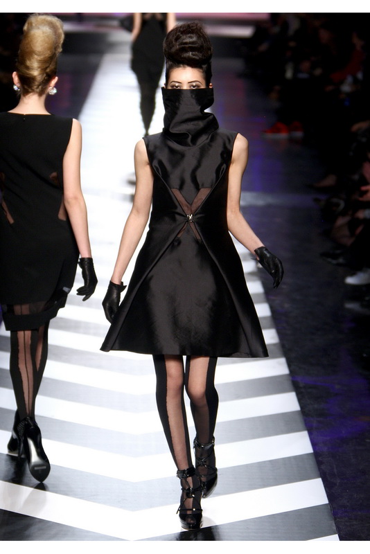 Jean Paul Gaultier 09�ﶬ����ͼƬ