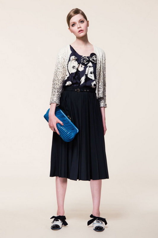 Moschino Cheap & Chic 10���ĸ���ͼƬ