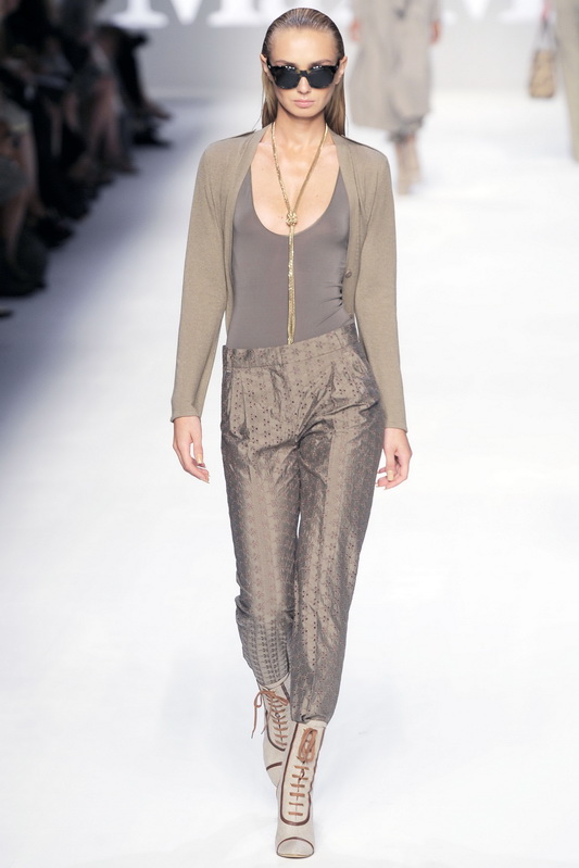 Maxmara 10���ĸ���ͼƬ