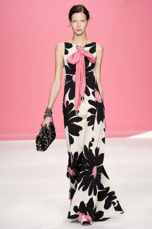 Moschino - Cheap & Chic 10���ĸ���ͼƬ