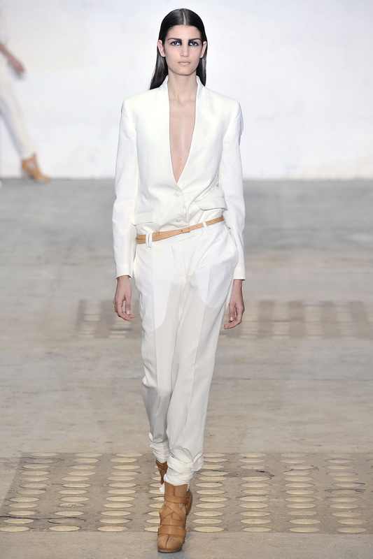 Kris Van Assche 10���ĸ���ͼƬ