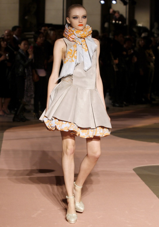 Loewe 10���ĸ���ͼƬ