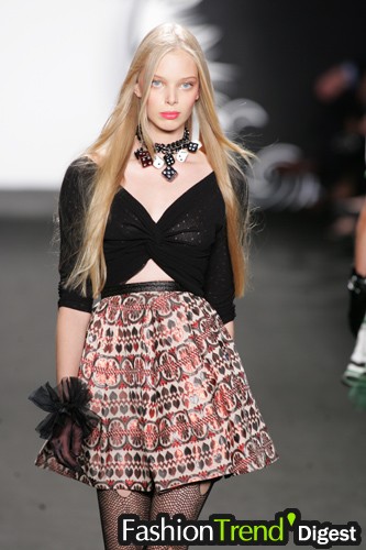 Anna Sui 07���ĸ���ͼƬ