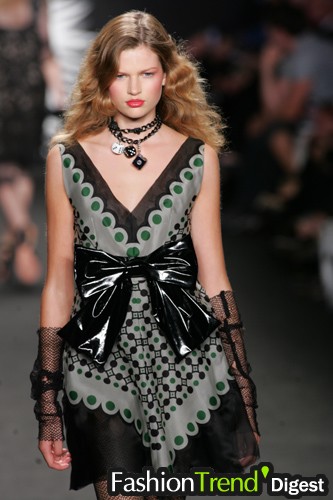 Anna Sui 07���ĸ���ͼƬ