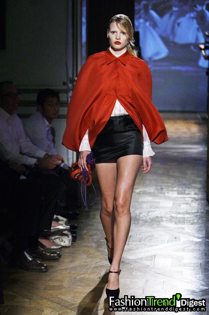 Miu Miu 08���ĸ���ͼƬ