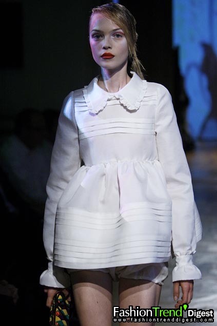 Miu Miu 08���ĸ���ͼƬ