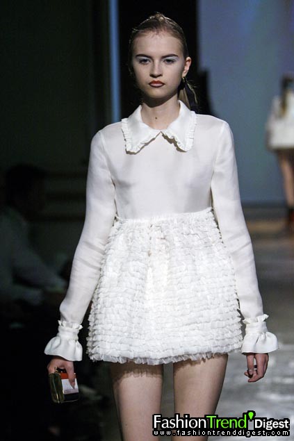 Miu Miu 08���ĸ���ͼƬ