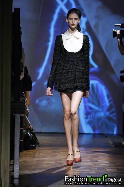 Miu Miu 08���ĸ���ͼƬ